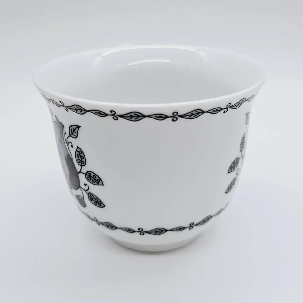 DISNEY | Disney Wonderland Tea white rabbit & queen of hearts teacup & saucer - Picture 5 of 9